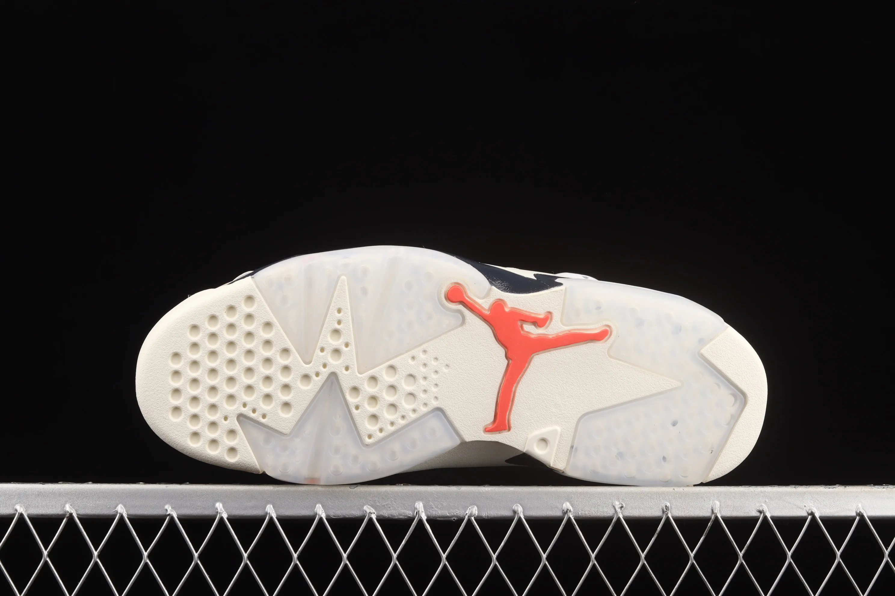 All categories Air Jordan Jordan series basketball shoes Air Jordan 6 G version Air Jordan 6 Retro "Tinker" AJ6 Joe 6 Manuscript Infrared 384664-104